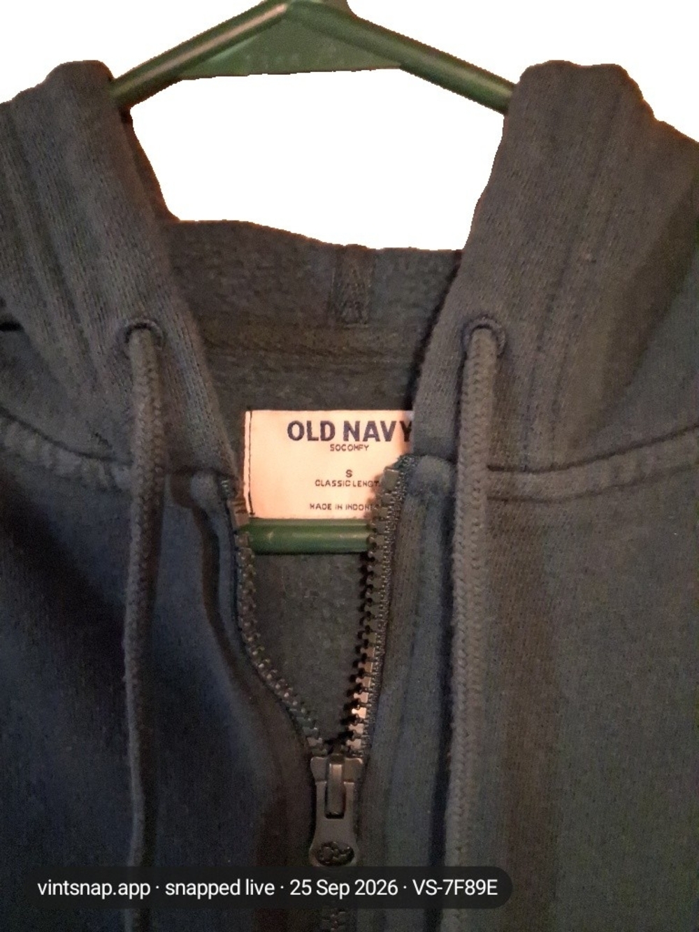 Men Sweater Subcategory Identification - Picture 3 of 3